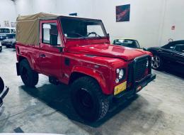 LandRover Defender 90 TD5 Bach&eacute;