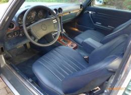 Mercedes-Benz SL 560