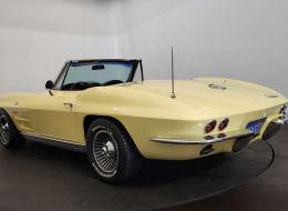 Chevrolet Corvette C2 Sting Ray Cabriolet