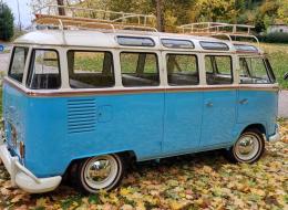 Volkswagen Combi T1 modifi&eacute; Samba 23 fen&ecirc;tres 