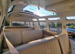Volkswagen Combi T1 modifi&eacute; Samba 23 fen&ecirc;tres 