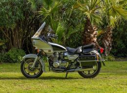 Moto Kawazaki KZ 1000 police