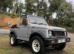 Suzuki Samurai sj413