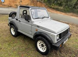 Suzuki Samurai sj413