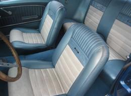 Ford Mustang Coupe V8 Pony pack