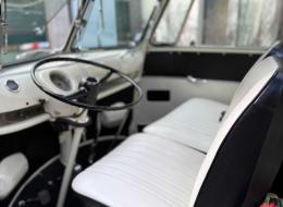 Volkswagen Combi 23 fen&ecirc;tres 