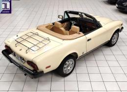 Fiat 124 Spider AMERICA AUTOMATIQUE &ndash; 1982