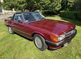 Mercedes-Benz SL 560