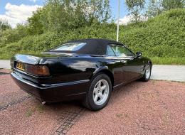 Aston Martin Virage Volante
