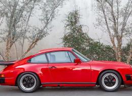 Porsche 911 S Coupe 3.2-Liter 5-Speed 