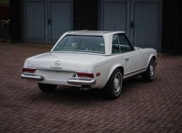 Mercedes-Benz SL 250 Pagode