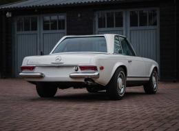 Mercedes-Benz SL 250 Pagode
