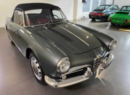 Alfa Roméo Giulia Spider