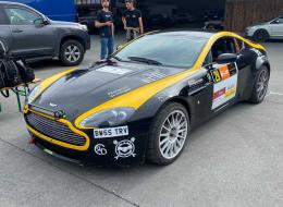 Aston Martin Vantage 4300 