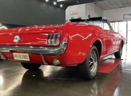 Ford Mustang V8 Cabriolet