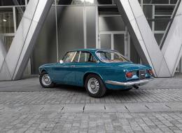 Alfa Roméo Giulia GT 1750 Veloce premi&egrave;re s&eacute;rie