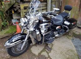 Moto Triumph Rocket3 Touring