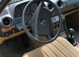 Mercedes-Benz CE 230