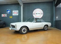 Mercedes-Benz SL 230SL PAGODE
