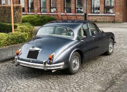Jaguar MK 2 4.2 by Roadster Group Upgraded