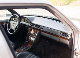 Mercedes-Benz E class 260 E Limousine