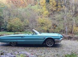 Ford Thunderbird