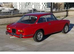 Alfa Roméo Giulia GT 2000 Veloce