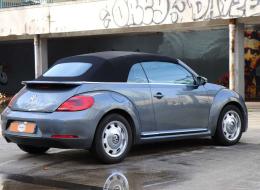 Volkswagen New Beetle Cabriolet DSG 7