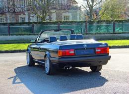 BMW Série 3 325 i Cabriolet E30
