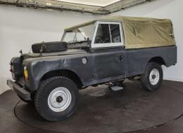 LandRover 109 Serie III baché