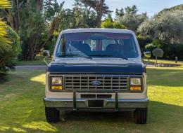 Ford Van E-150 Econoline