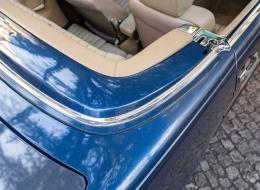 Mercedes-Benz SL 500 R107