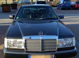 Mercedes-Benz CE 300