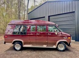 Chevrolet Van G20 