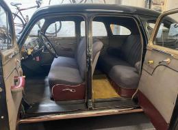 Plymouth Spécial Deluxe