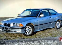 BMW Série 3 E36 323i Coupé
