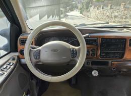 Ford Excursion V8 7.3
