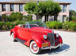 Ford V8 Deluxe Roadster