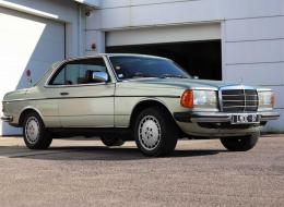 Mercedes-Benz CE 300