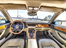 Jaguar Série - XJ 40