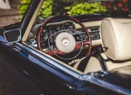 Mercedes-Benz SL 280SL