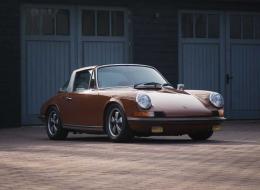 Porsche 911 2.4 T Targa