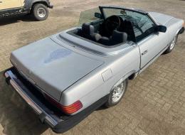 Mercedes-Benz SL 450SL R107