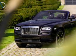 Rolls-Royce Dawn in unique color combination