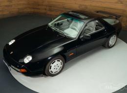 Porsche 928 S4