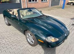 Jaguar XK8 convertible
