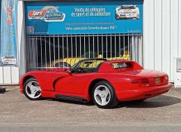 Dodge Viper RT/10 V10 8.0L 400cv, bvm6