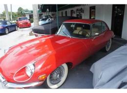 Jaguar Type E 2 + 2 Coupé