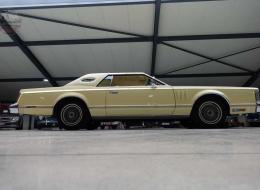 Lincoln Continental Mk V