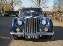 Bentley S2 Saloon